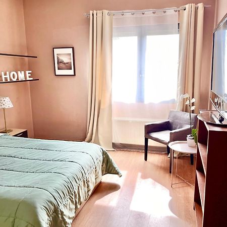 Crystal - Apartment With Garden & Parking Komotini Eksteriør billede